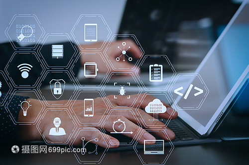 軟件開發(fā)者的編碼工作與強(qiáng)化的現(xiàn)實(shí)儀表板計(jì)算機(jī)圖標(biāo)有關(guān)這些包括機(jī)敏的系統(tǒng)開發(fā)代碼叉和網(wǎng)絡(luò)安全反應(yīng)的版本商人手與筆記本電腦一起工作